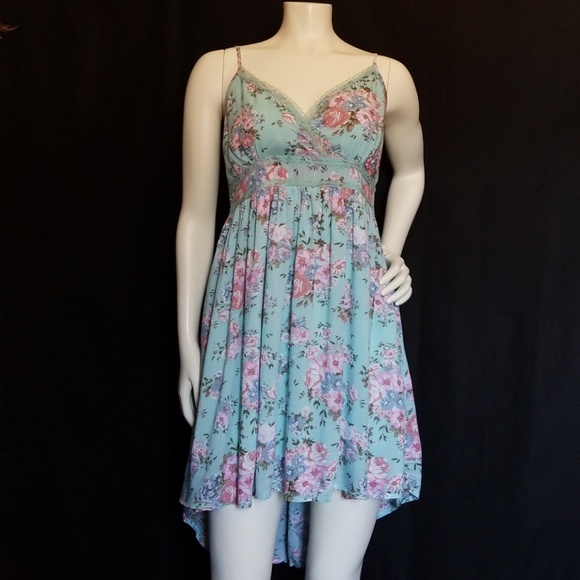 Dresses & Skirts - 50% OFF WHEN YOU BUY 3 USED ITEMS!